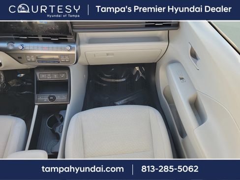 Certified 2024 Hyundai Kona SEL image 10