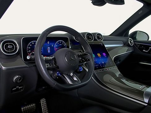 Used 2025 Mercedes-Benz GLC 43 AMG GLC 43 AMGﾮ image 21