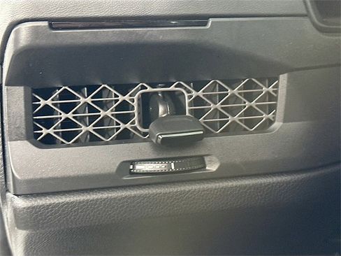 Used 2025 Honda Accord LX image 18