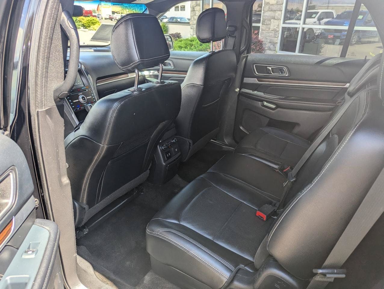 Used 2016 Ford Explorer Limited AWD/4WD image 25