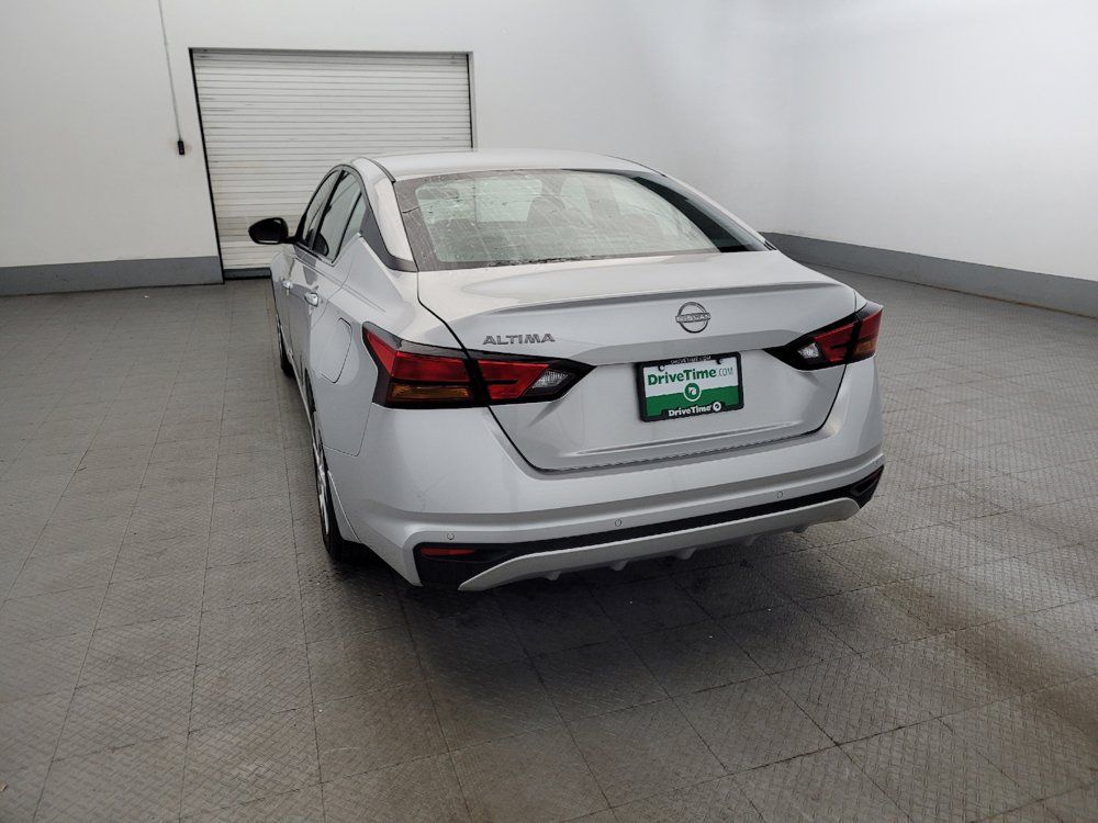 Used 2024 Nissan Altima 2.5 S FWD image 6