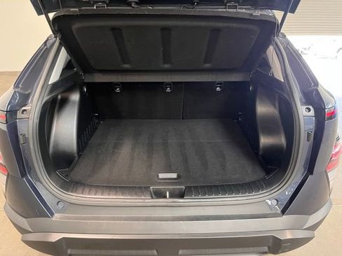 Used 2025 Hyundai Kona SEL image 16