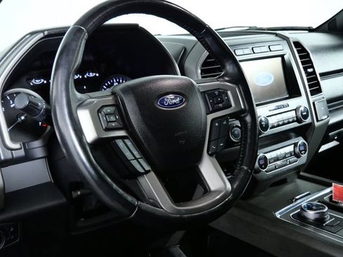 Certified 2021 Ford Expedition XLT w/ Black Accent Package AWD/4WD image 19
