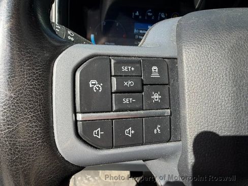 Used 2025 Ford F450 Lariat w/ Lariat Ultimate Package AWD/4WD image 17