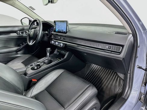 Used 2024 Honda Civic Touring image 31