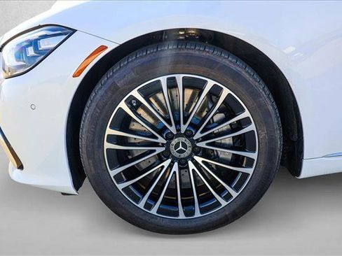 Used 2024 Mercedes-Benz S 580 4MATIC Sedan image 9