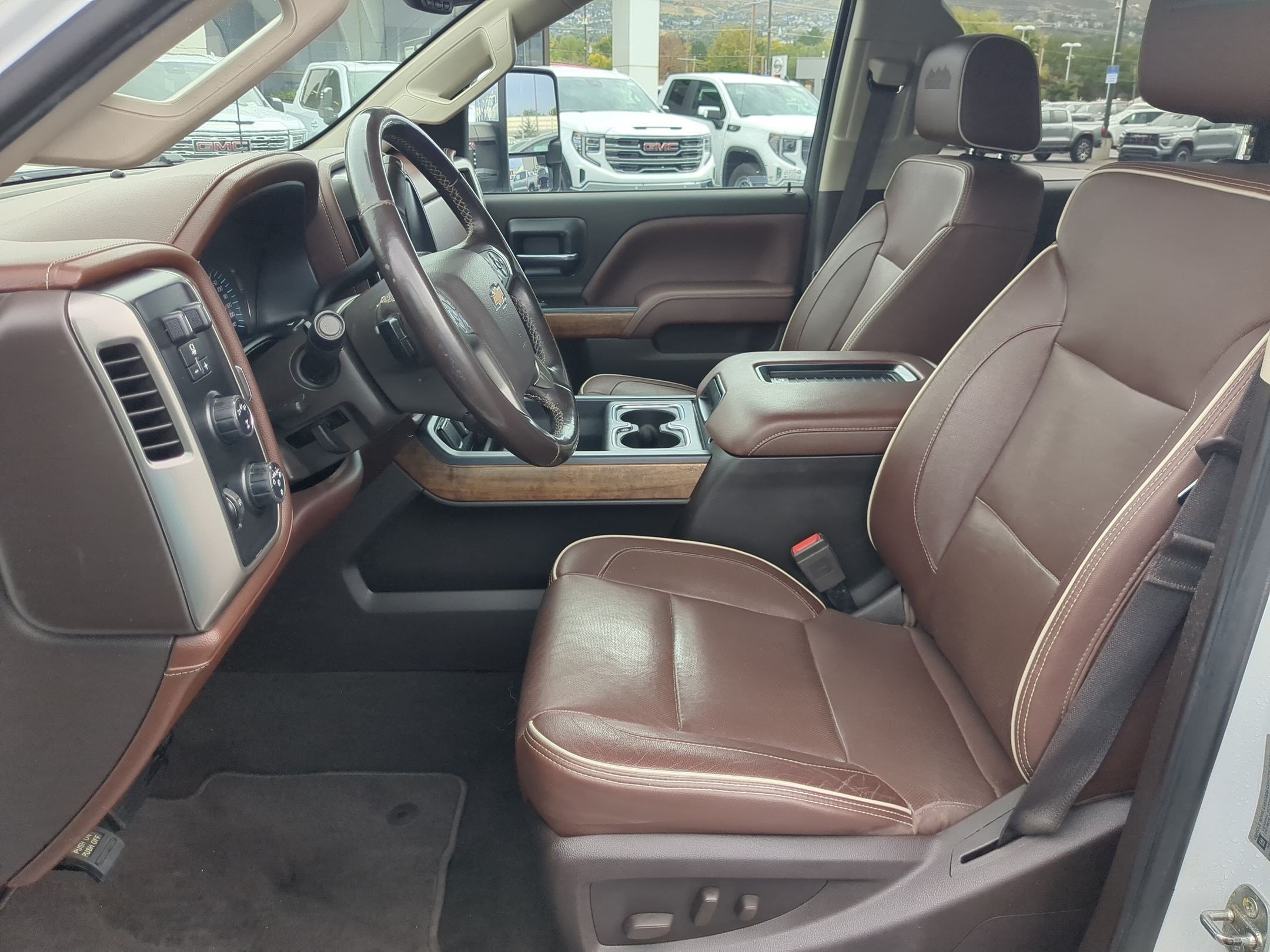 Certified 2019 Chevrolet Silverado 3500 High Country w/ Duramax Plus Package AWD/4WD image 15