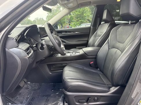 Used 2023 INFINITI QX60 Pure FWD image 12