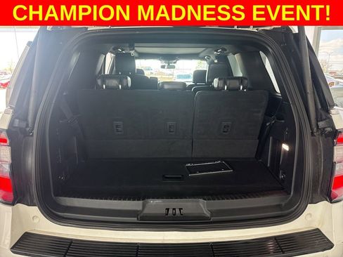 Used 2021 Ford Expedition Limited image 11