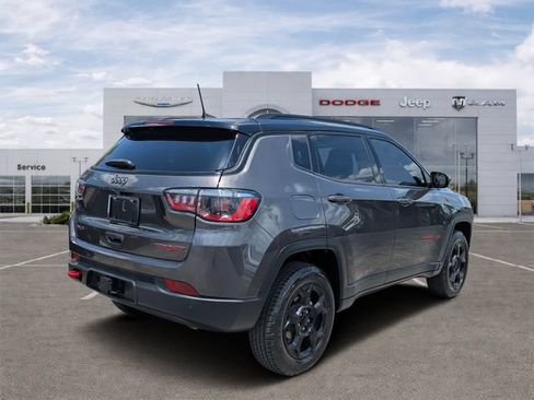 Certified 2023 Jeep Compass Trailhawk w/ Trailer Tow Group AWD/4WD image 3