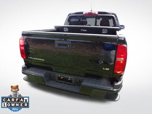 Used 2022 Chevrolet Colorado Z71 AWD/4WD image 12