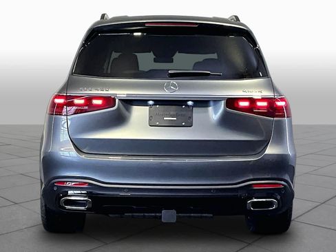 New 2026 Mercedes-Benz GLS 450 4MATIC image 4