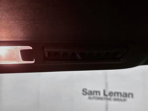 Used 2021 Toyota Sienna XLE w/ XLE Plus Package FWD image 26