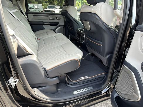 Used 2025 RAM 1500 Tungsten AWD/4WD image 22
