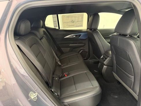 New 2026 Chevrolet Equinox EV LT image 24