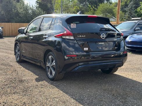 Used 2018 Nissan Leaf SV w/ Protection Package FWD image 3