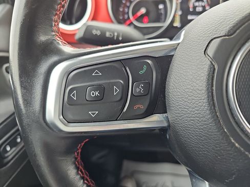 Used 2021 Jeep Gladiator Rubicon image 22