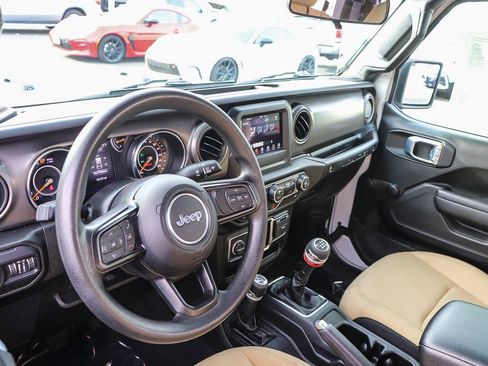 Used 2022 Jeep Wrangler Sport image 14