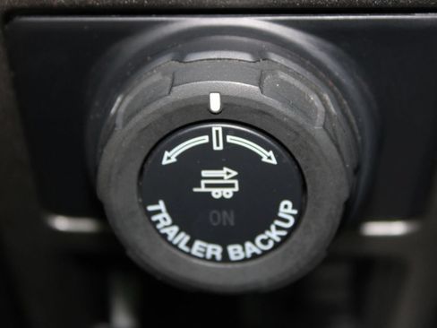 Used 2019 Ford F150 Raptor w/ Equipment Group 802A Luxury AWD/4WD image 32