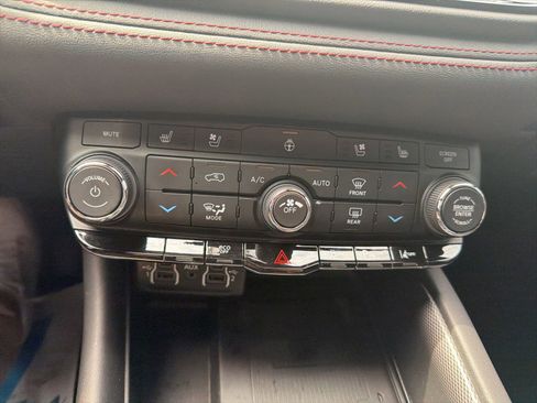 Used 2022 Dodge Durango R/T AWD/4WD image 15