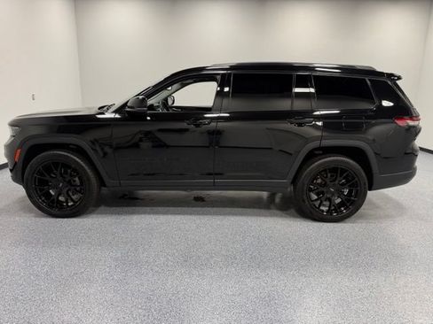 Used 2021 Jeep Grand Cherokee L Limited AWD/4WD image 8