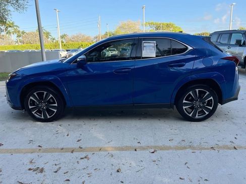 Certified 2024 Lexus UX 250h 250h Premium image 4