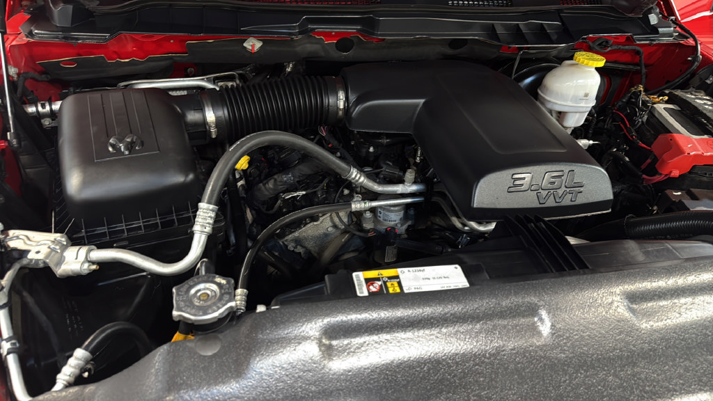 Used 2023 RAM 1500 Express w/ Wheel & Sound Group AWD/4WD image 41