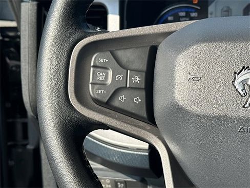 Used 2022 Ford Bronco Outer Banks image 30