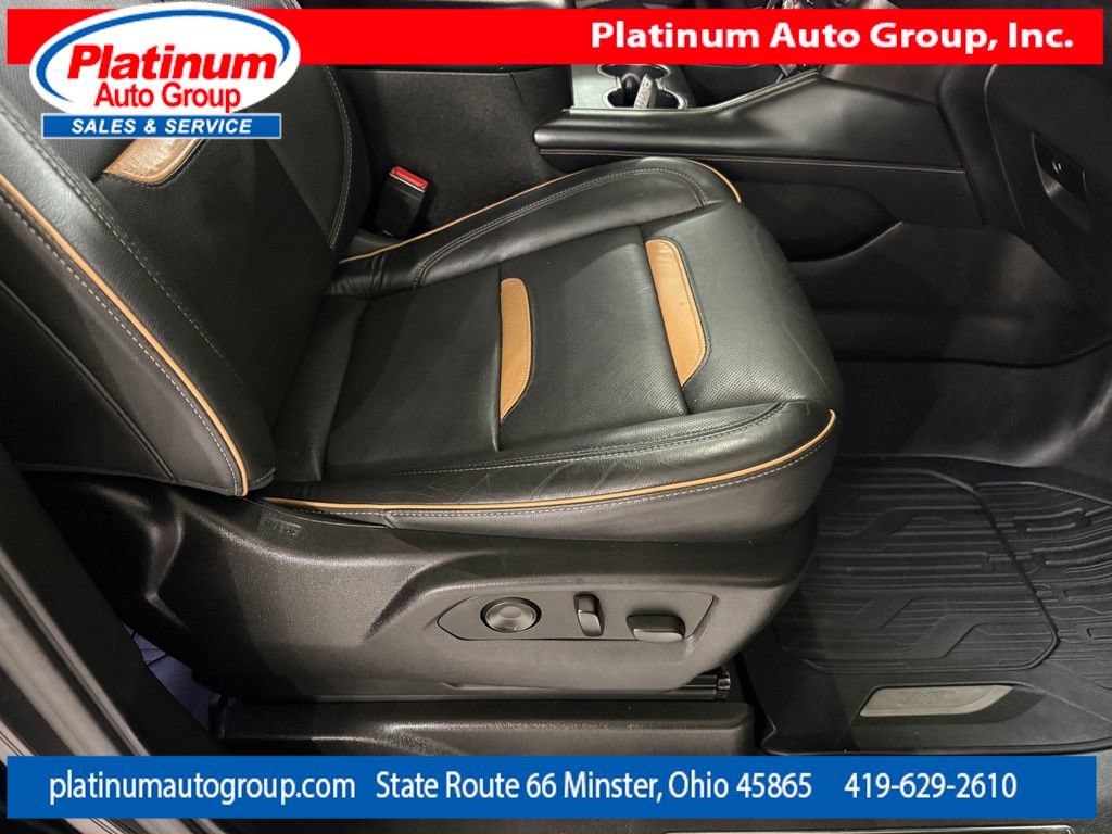 Used 2021 GMC Yukon XL AT4 AWD/4WD image 43