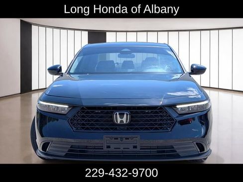 Used 2024 Honda Accord EX image 2