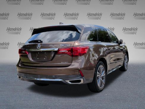 Used 2019 Acura MDX w/ Technology & Entertainment AWD/4WD image 7