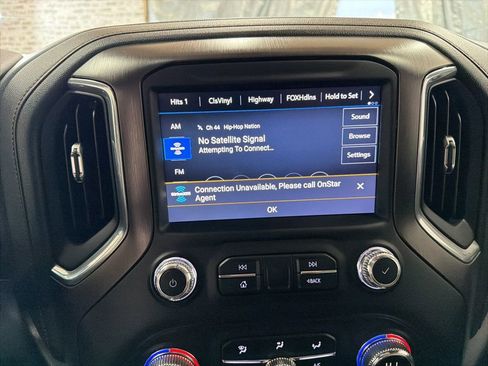 Used 2021 GMC Sierra 1500 AT4 image 19