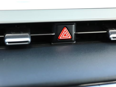 Certified 2024 Hyundai Ioniq 5 SE AWD/4WD image 23