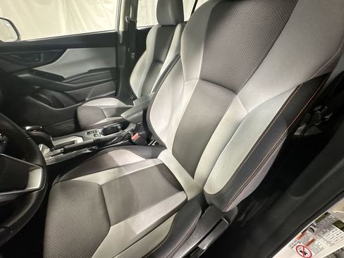 Used 2019 Subaru Crosstrek 2.0i Premium image 18