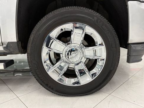 Used 2018 Chevrolet Silverado 1500 LTZ Z71 w/ LTZ Plus Package image 42