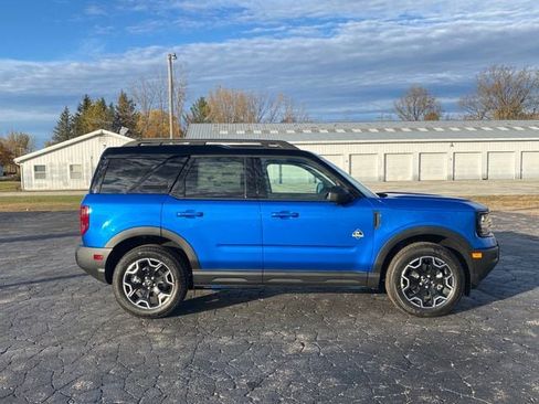 New 2025 Ford Bronco Sport Outer Banks w/ Outer Banks Tech Package+ image 8