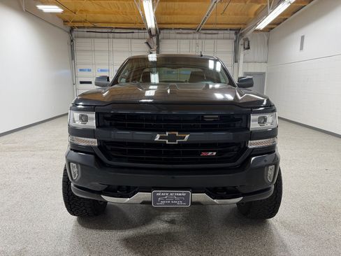 Used 2019 Chevrolet Silverado 1500 LT w/ All Star Edition image 7