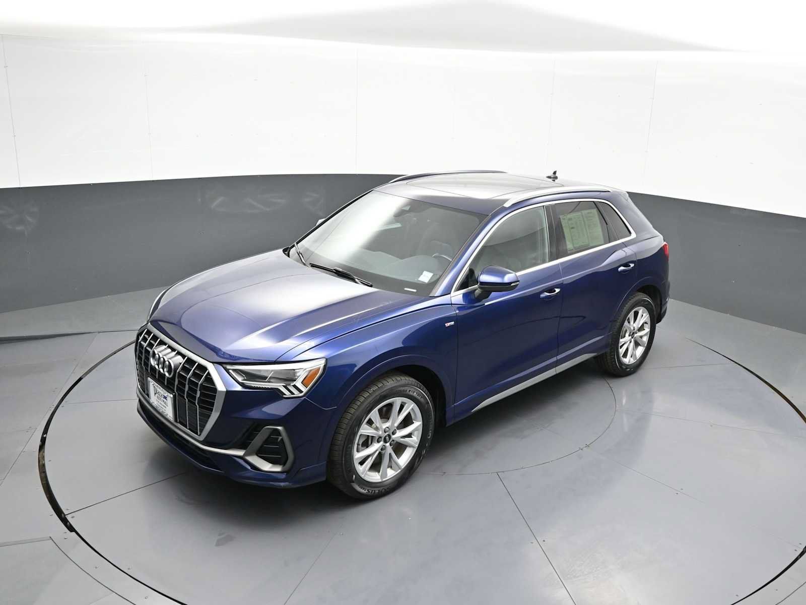 Used 2023 Audi Q3 2.0T Premium Plus AWD/4WD image 33