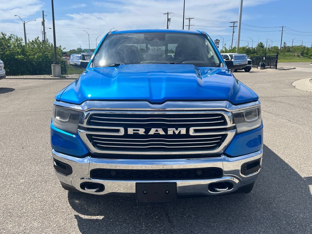 Used 2022 RAM 1500 Laramie AWD/4WD image 9