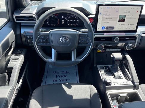 New 2026 Toyota Tacoma TRD Off-Road AWD/4WD image 4