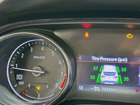 Used 2022 Buick Encore GX Essence FWD image 13
