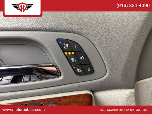 Used 2013 Chevrolet Tahoe LTZ AWD/4WD image 44