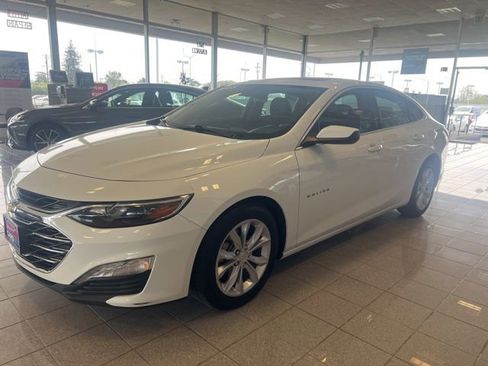 Used 2023 Chevrolet Malibu LT image 14