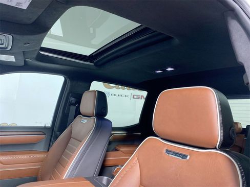 Used 2024 GMC Sierra 1500 Denali Ultimate image 22