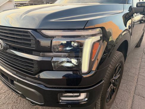 Used 2025 Ford F150 Platinum AWD/4WD image 9