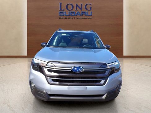 Certified 2025 Subaru Forester Premium image 2