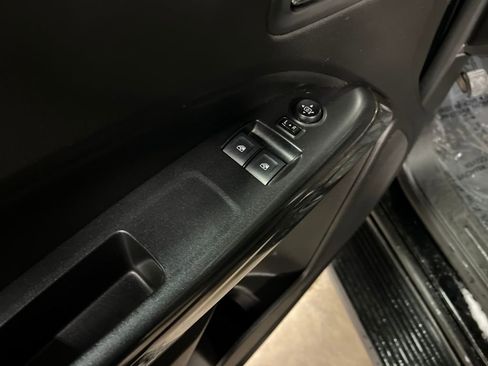 Used 2017 GMC Canyon SLE w/ SLE Convenience Package image 15