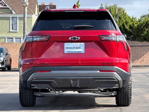 New 2025 Chevrolet Equinox ACTIV image 5