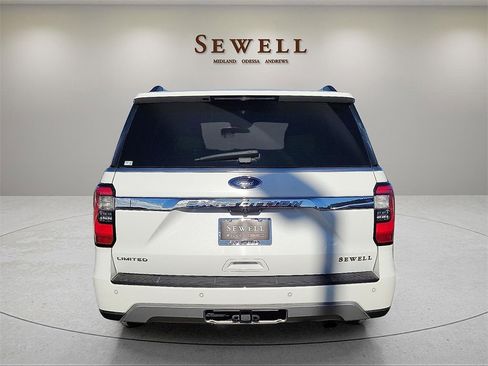 Used 2020 Ford Expedition Limited image 4