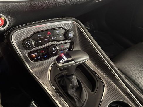 Used 2018 Dodge Challenger SRT Hellcat image 28
